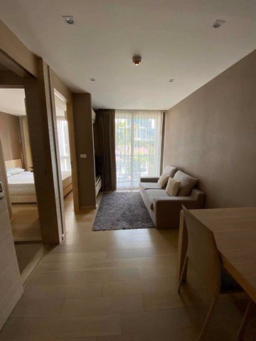 ให้เช่า-klass-สีลม-ใกล้bts-ห้องชั้นสูงวิวสวย-33ตรม-22000บาท