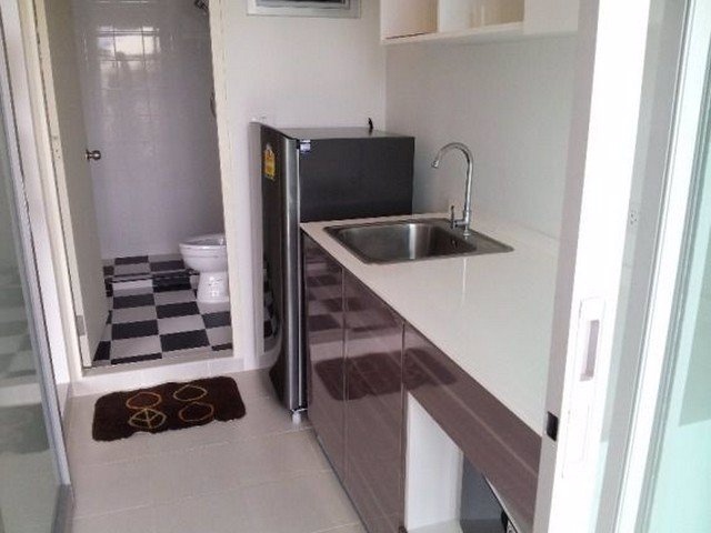 ให้เช่า-d-condo-สาธุประดิษฐ์49-ใกล้ด่วนพระราม9-ตกแต่งครบ-8000บาท