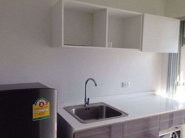 ให้เช่า-d-condo-สาธุประดิษฐ์49-ใกล้ด่วนพระราม9-ตกแต่งครบ-8000บาท