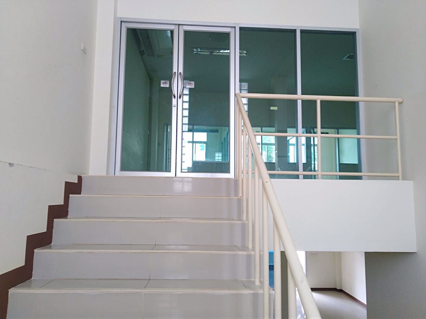 ให้เช่าโฮมออฟฟิศ-ลาดพร้าว-110-เนื้อที่-50-ตรว-2-ชั้น-เหมาะสำหรับทำสำนักงานและเก็บของ-ให้เช่า-25000