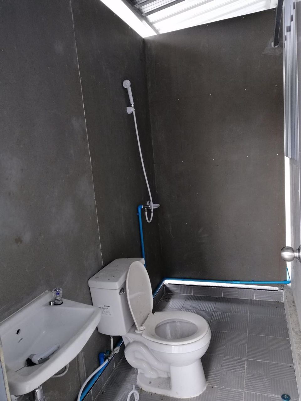 ให้เช่าโกดังเก็บสินค้า-สร้างใหม่-พื้นที่ใช้สอยทังหมด-1386-ตรม-ตคลองพระอุดม-อลาดหลุมแก้ว-