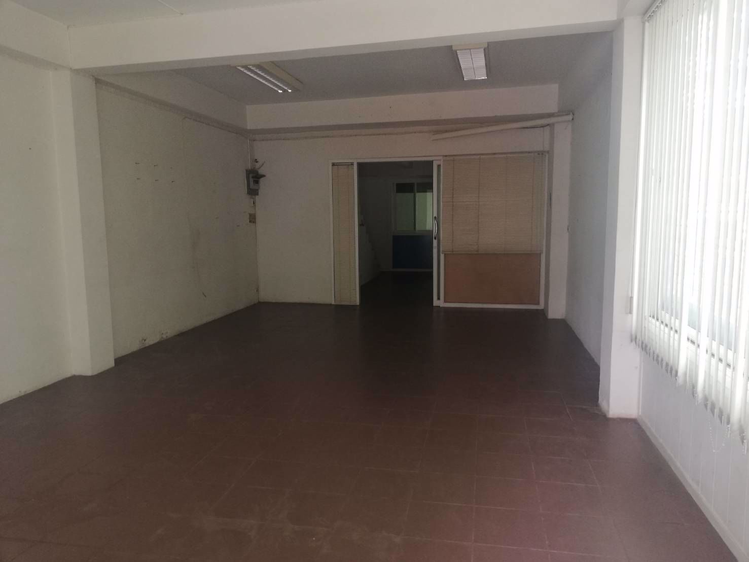 ให้เช่า-ตึกสำนักงาน-45-ชั้น-วิภาวดี-ซ16-หรือ-รัชดาภิเษก-ซ19-ใกล้-mrt