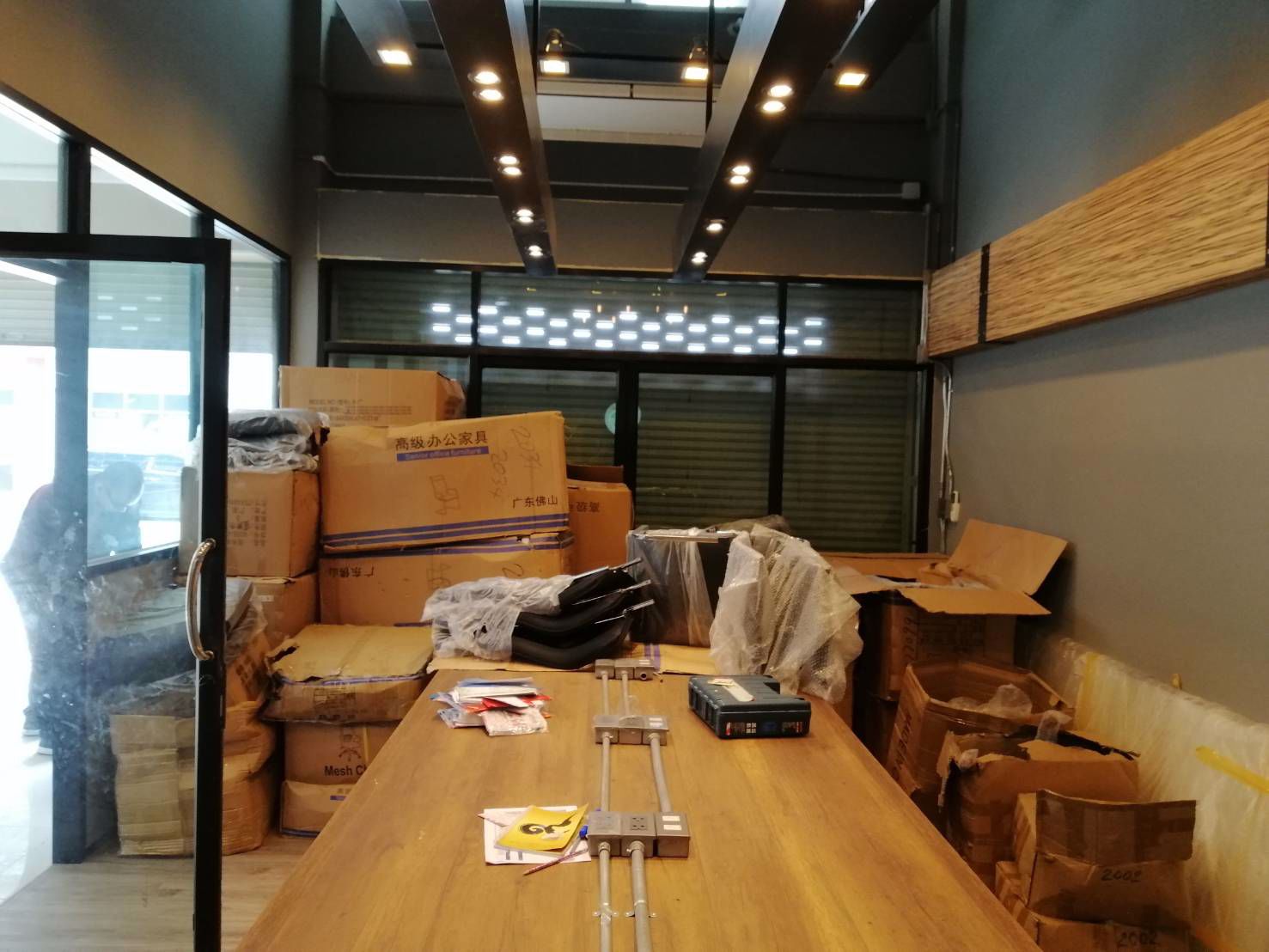 ให้เช่า-ตึก-4-ชั้น-โครงการสำเพ็ง-2-ฝั่งไปรษณีย์-ตึกใหม่-ตกแต่งไว้แล้ว-สวยโมเดิร์นมากๆ