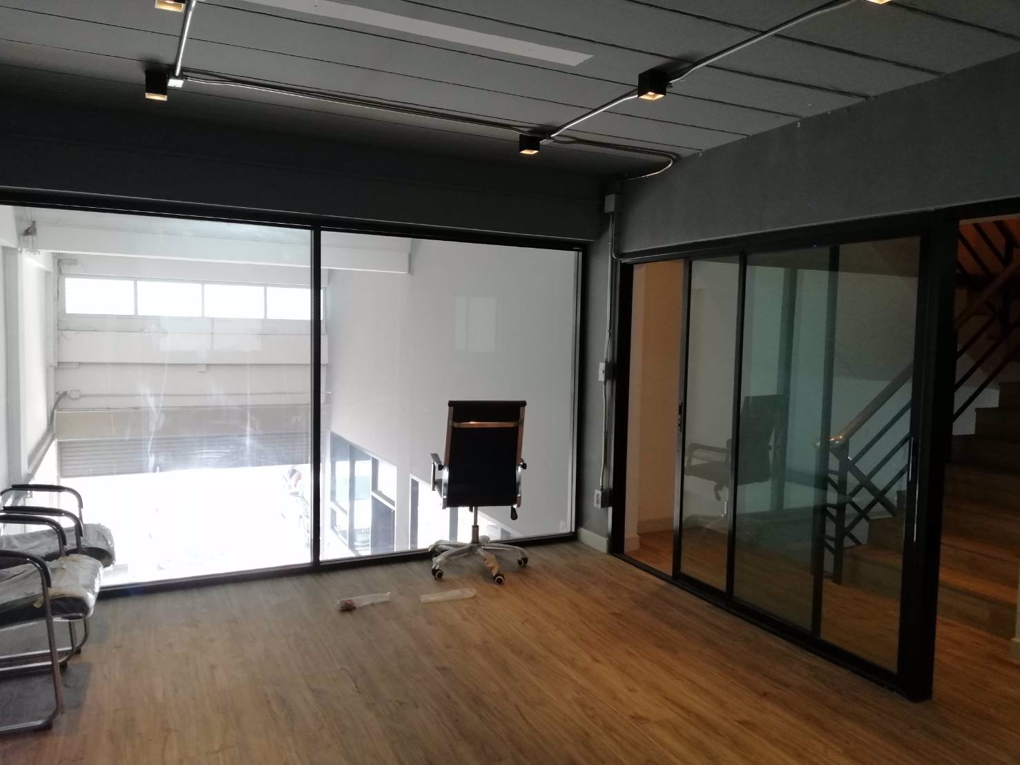 ให้เช่า-ตึก-4-ชั้น-โครงการสำเพ็ง-2-ฝั่งไปรษณีย์-ตึกใหม่-ตกแต่งไว้แล้ว-สวยโมเดิร์นมากๆ