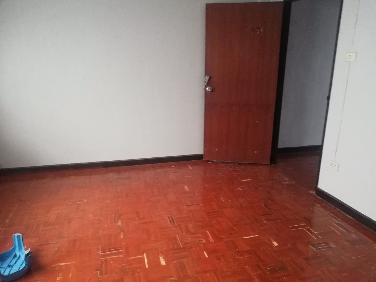 ให้เช่า-ทาวน์เฮาส์-3-ชั้น-อยู่ในโครงการหมู่บ้าน-ถนนนาคนิวาส-ลาดพร้าว-71-