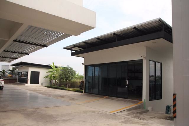 ให้เช่า-สำนังงาน-4-ชั้น-พร้อมโกดัง-เนื้อที่-1-2-0-ไร่-ถนนพุทธมณฑลสาย3-ใกล้ถนนบรมราชชนนีเพียง-500เมตร