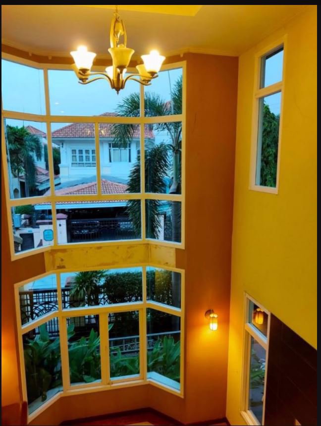 ขาย-หรือ-ให้เช่าบ้านเดี่ยว-2-ชั้น-หมู่บ้านภัสสร-4-ถนนรังสิต-นครนายก-คลอง-3-ติดถนนใหญ่-พร้อมเฟอร์