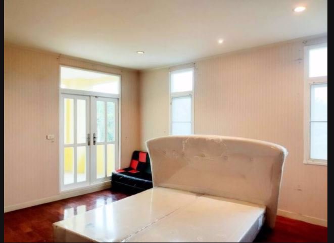 ขาย-หรือ-ให้เช่าบ้านเดี่ยว-2-ชั้น-หมู่บ้านภัสสร-4-ถนนรังสิต-นครนายก-คลอง-3-ติดถนนใหญ่-พร้อมเฟอร์