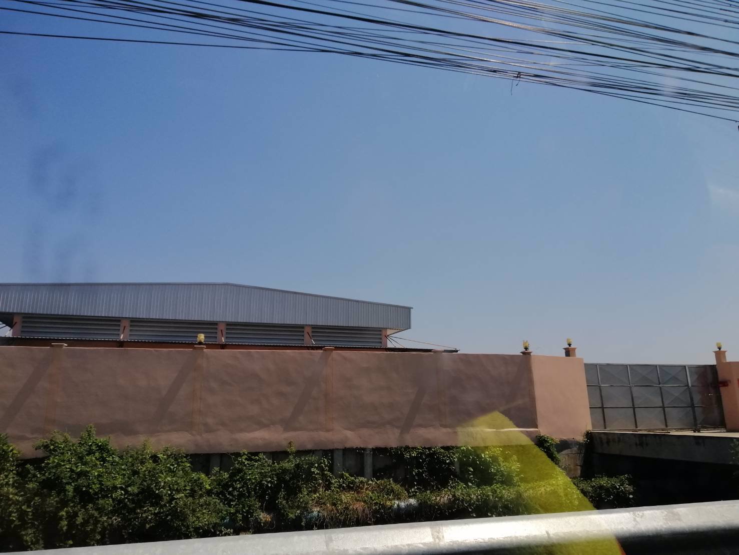 ให้เช่าโกดัง-โรงงาน-เนื้อที่-2-ไร่-อยู่พุทธมณฑลสาย3-ศาลายา-ตำบล-ศาลากลาง-อำเภอ-บางกรวย-นนทบุรี