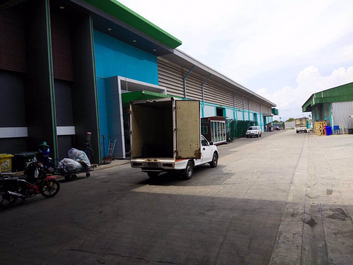 ให้เช่าโกดังหลายขนาด-ตำบลคลองมะเดื่อ-อำเภอกระทุ่มแบน-สมุทรสาคร-โกดังขนาดใหญ่-6528-ตารางเมตร