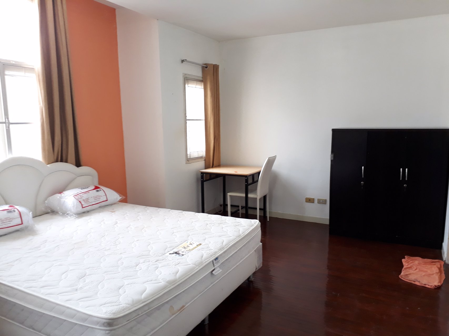 ให้เช่าทาวน์เฮ้าส์-หมู่บ้านพฤกษาวิลล์2-ใกล้-มรังสิต