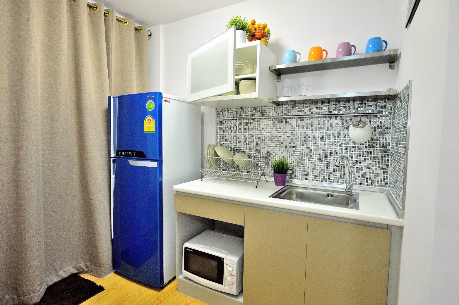 ขายด่วนคอนโด-พร้อมอยู่-เฟอร์นิเจอร์ครบครัน