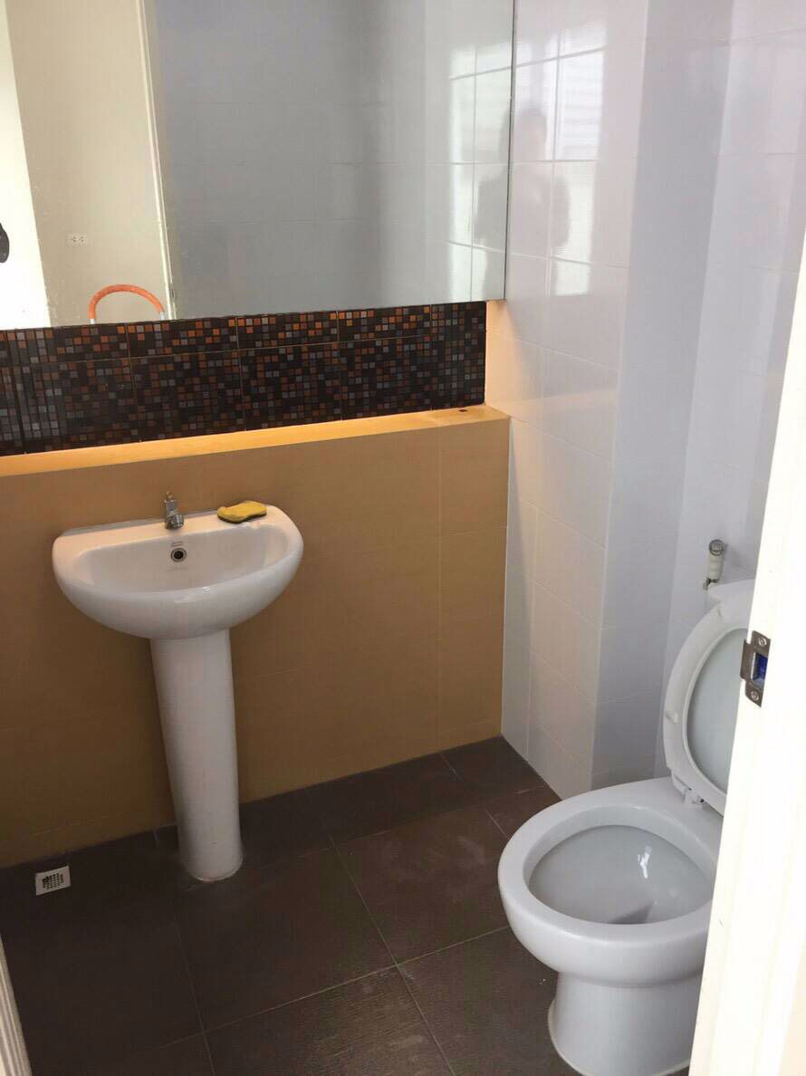 ให้เช่า-ทาวน์โฮม-3-ชั้น-โครงการนลิน-อเวนิว-2-รามคำแหง-144