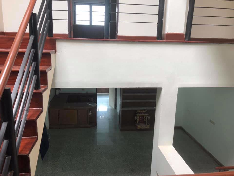 ให้เช่าทาวน์โฮม-3-ชั้น-เหมาะสำหรับสำนักงาน-ลาดพร้าว-42-ใกล้-mrt-ลาดพร้าว