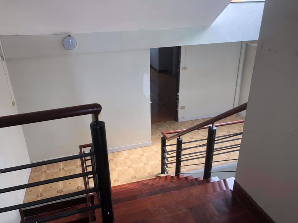 ให้เช่าทาวน์โฮม-3-ชั้น-เหมาะสำหรับสำนักงาน-ลาดพร้าว-42-ใกล้-mrt-ลาดพร้าว