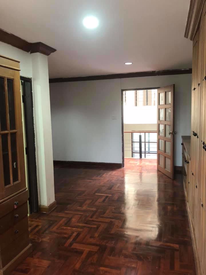 ให้เช่าทาวน์โฮม-3-ชั้น-เหมาะสำหรับสำนักงาน-ลาดพร้าว-42-ใกล้-mrt-ลาดพร้าว