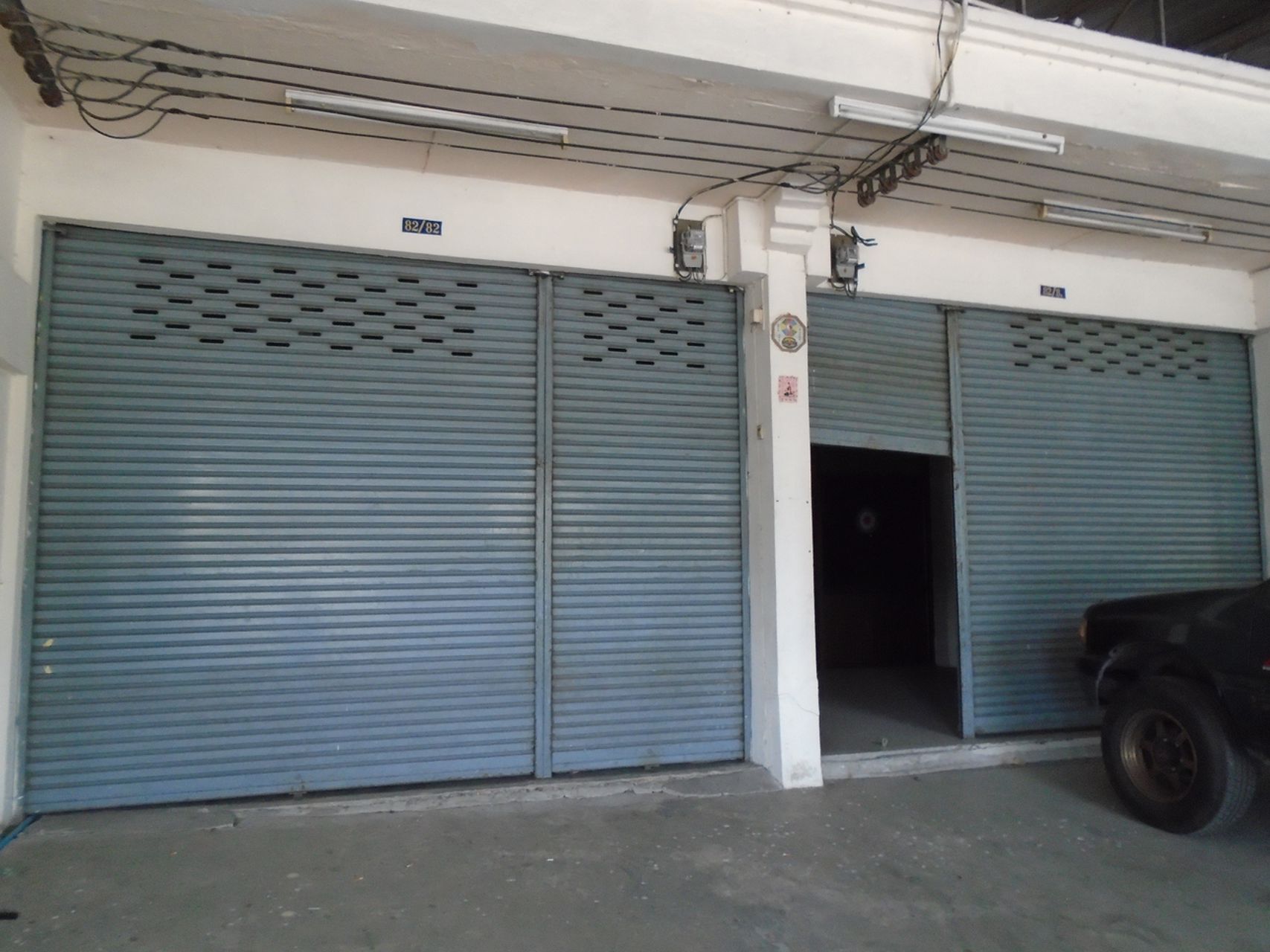 ให้เช่า-อาคารพาณิชย์-45-ชั้น-2-คูหาตีทะลุกัน-ติดถนนรามอินทรา-109-ทำเลดี