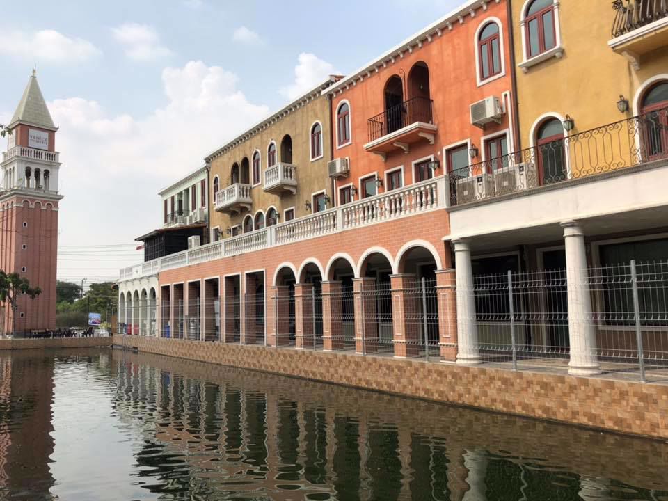 ให้เช่า-อาคารพาณิชย์-3-ชั้น-เหมาะสำหรับโฮมออฟฟิศ-เวนิส-ดี-ไอรีส-ถนนวัชรพล