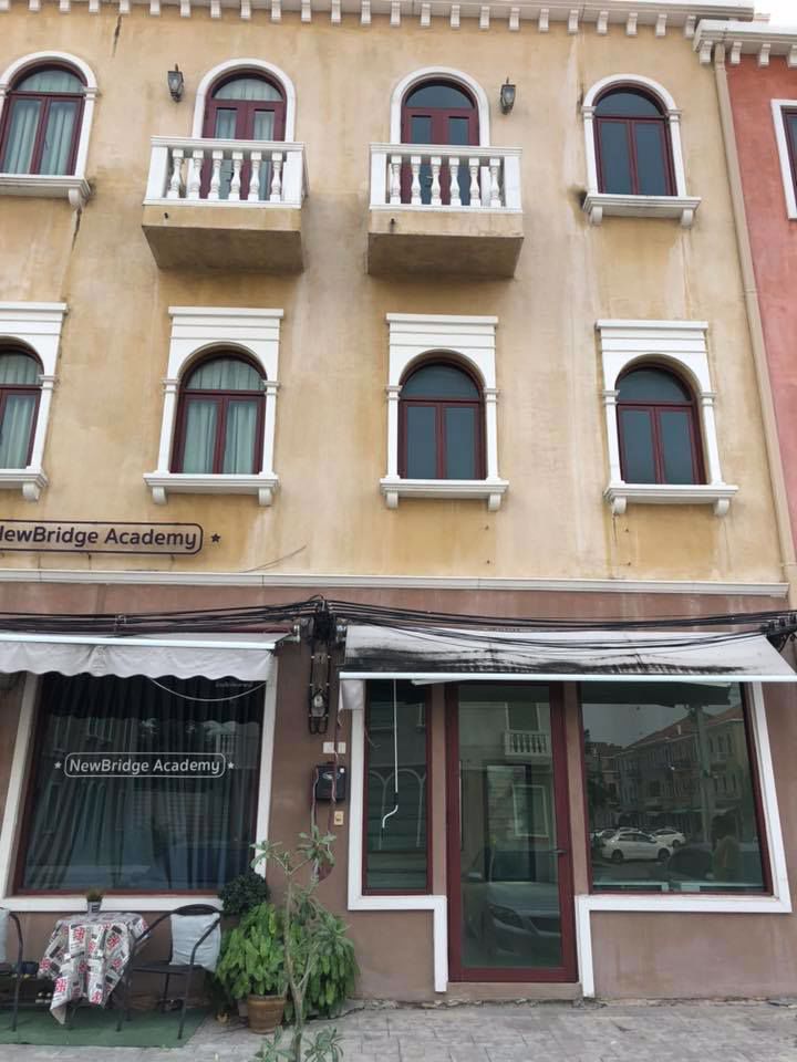 ให้เช่า-อาคารพาณิชย์-3-ชั้น-เหมาะสำหรับโฮมออฟฟิศ-เวนิส-ดี-ไอรีส-ถนนวัชรพล