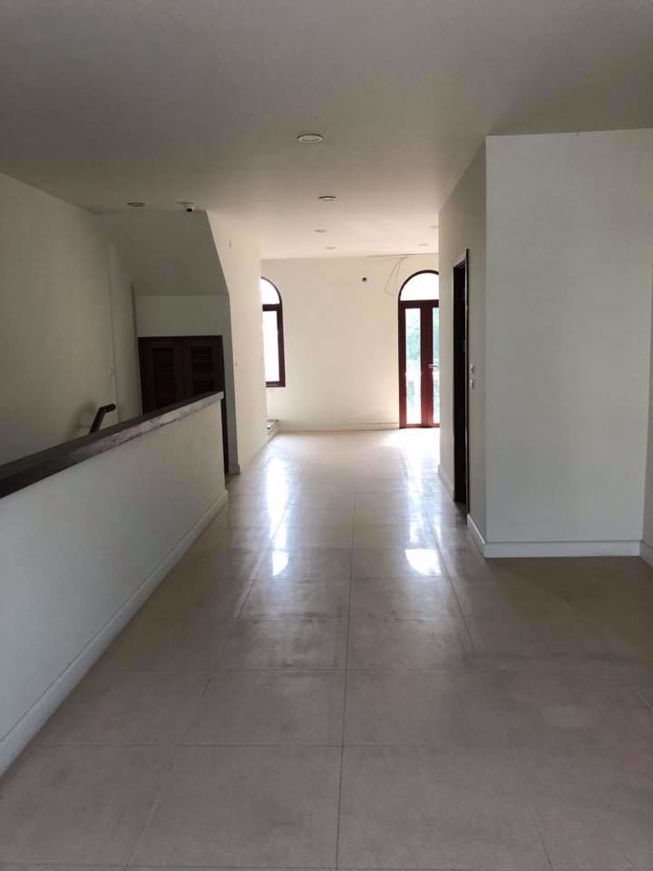 ให้เช่า-อาคารพาณิชย์-3-ชั้น-เหมาะสำหรับโฮมออฟฟิศ-เวนิส-ดี-ไอรีส-ถนนวัชรพล