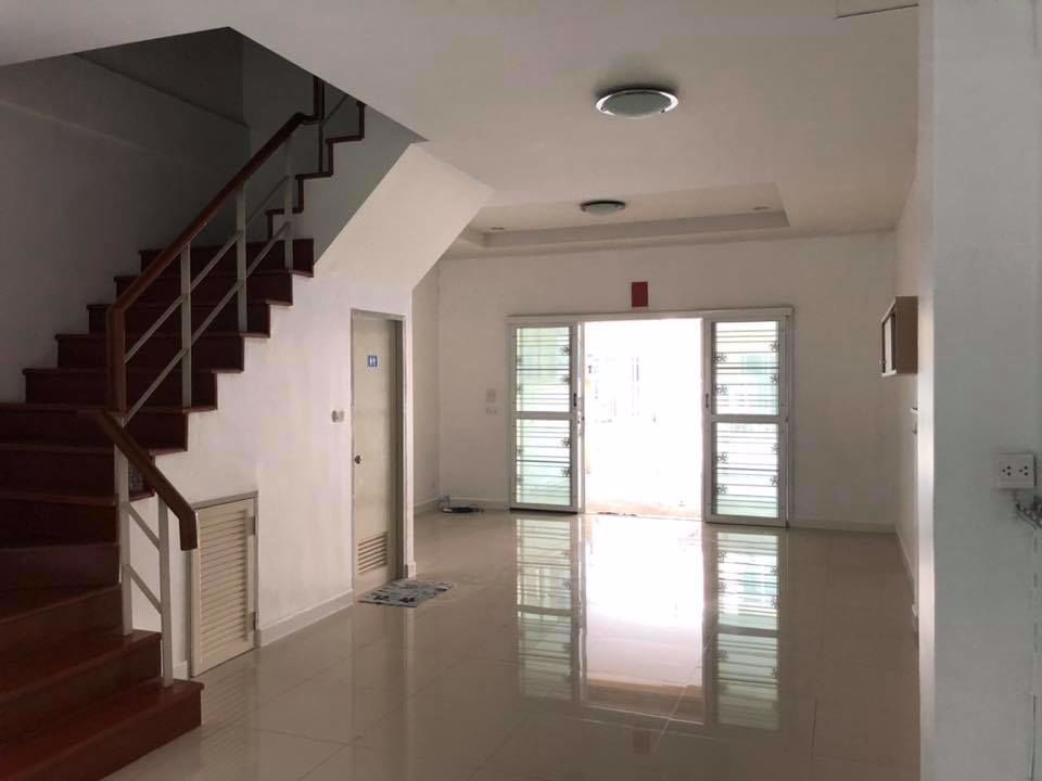 ให้เช่า-ทาวน์โฮม-3-ชั้น-ธนาภิรมณ์-ศรีนครินทร์-วงแหวน