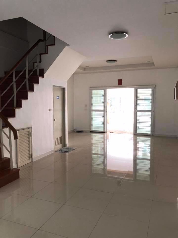 ให้เช่า-ทาวน์โฮม-3-ชั้น-ธนาภิรมณ์-ศรีนครินทร์-วงแหวน