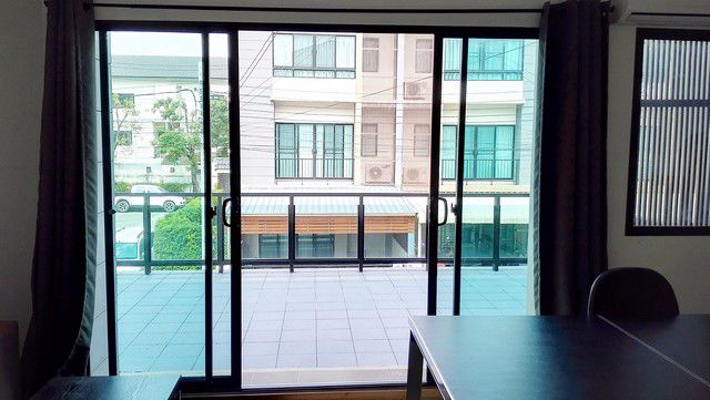 ให้เช่าทาวน์โฮม-เดอะคอนเนค-อัพ-3-ถนนเฉลิมพระเกียรติ-67