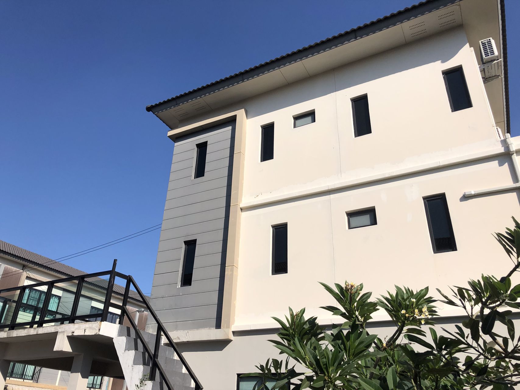 ให้เช่าทาวน์โฮม-เดอะคอนเนค-อัพ-3-ถนนเฉลิมพระเกียรติ-67