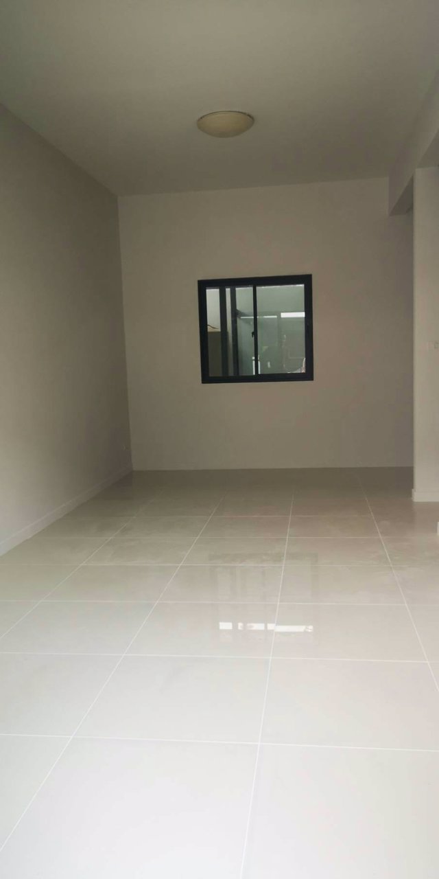 ให้เช่าทาวน์เฮ้าส์-2-ชั้น-ยูนิโอ-ทาวน์-ลำลูกกา-คลอง-4