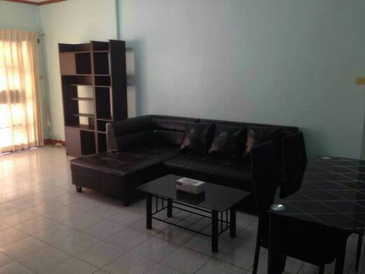 ให้เช่าทาวน์เฮ้าส์-2-ชั้น-หมู่บ้านฟ้ารังสิต-คลอง-4