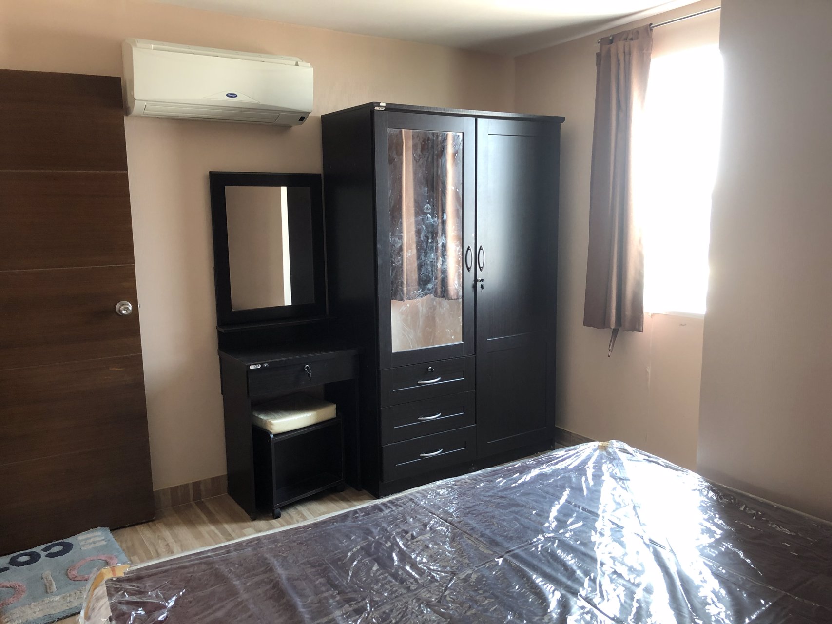 ให้เช่าคอนโด-เอวาคัส-การ์เด้นท์-แฟมมิลี่เฮ้าส์-ใกล้ตลาดมีนบุรี