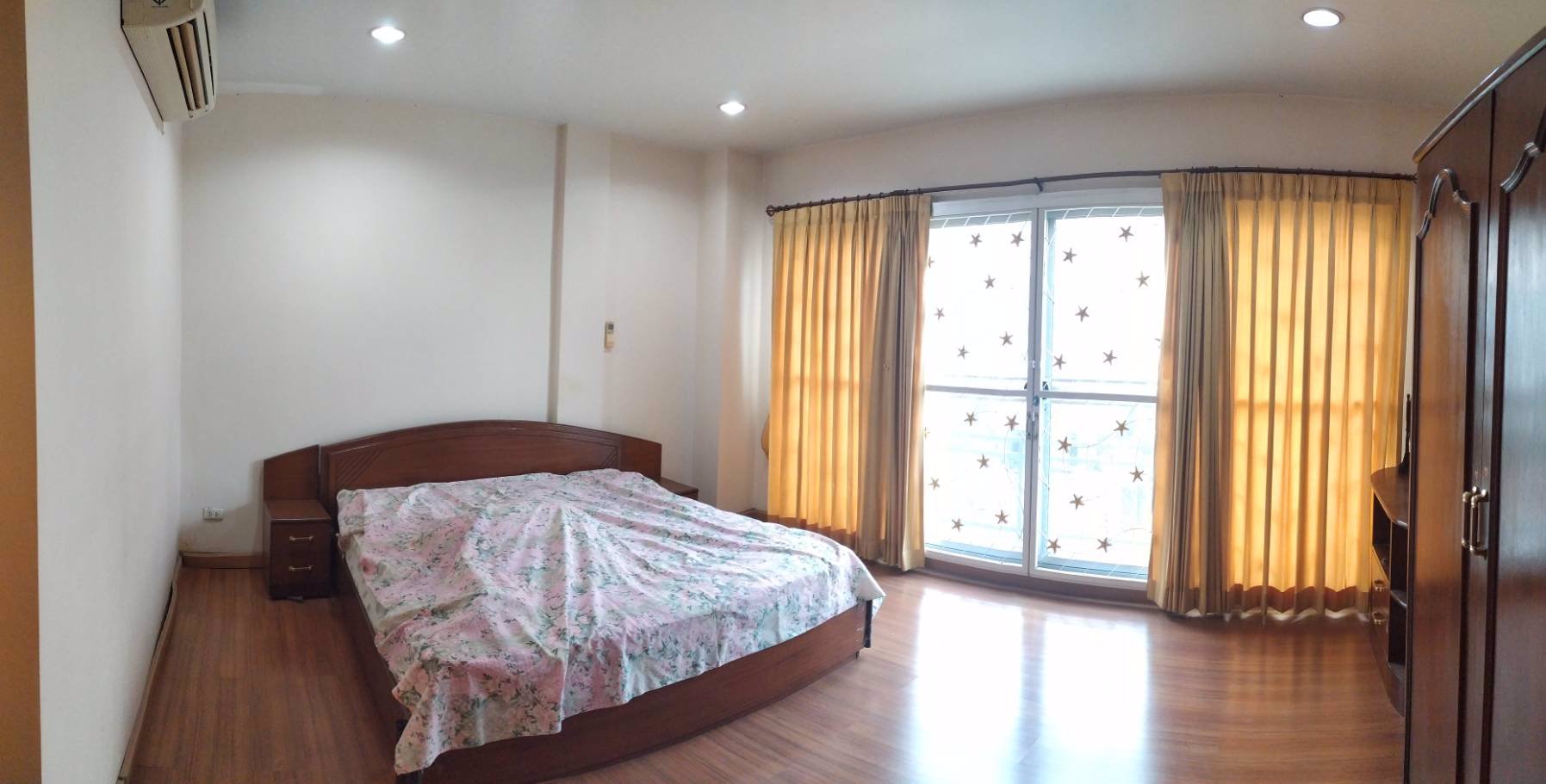 ให้เช่าทาวน์โฮม-บ้านกลางเมือง-ถนนศรีนครินทร์-24