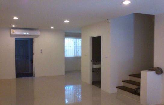 ให้เช่า-ทาวน์โฮม-3-ชั้น-หมู่บ้านธาราดี-ราชพฤกษ์