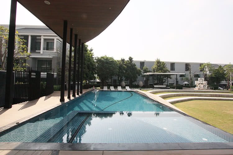 ให้เช่า-ทาวน์โฮม-3-ชั้น-บ้านกลางเมือง-สุขสวัสดิ์