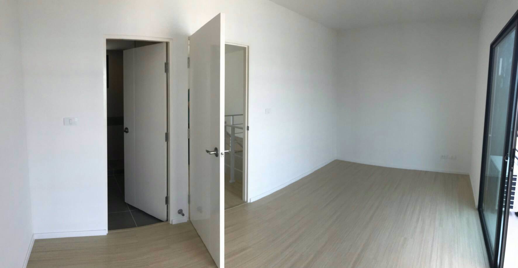 ให้เช่า-ทาวน์โฮม-3-ชั้น-บ้านกลางเมือง-สุขสวัสดิ์