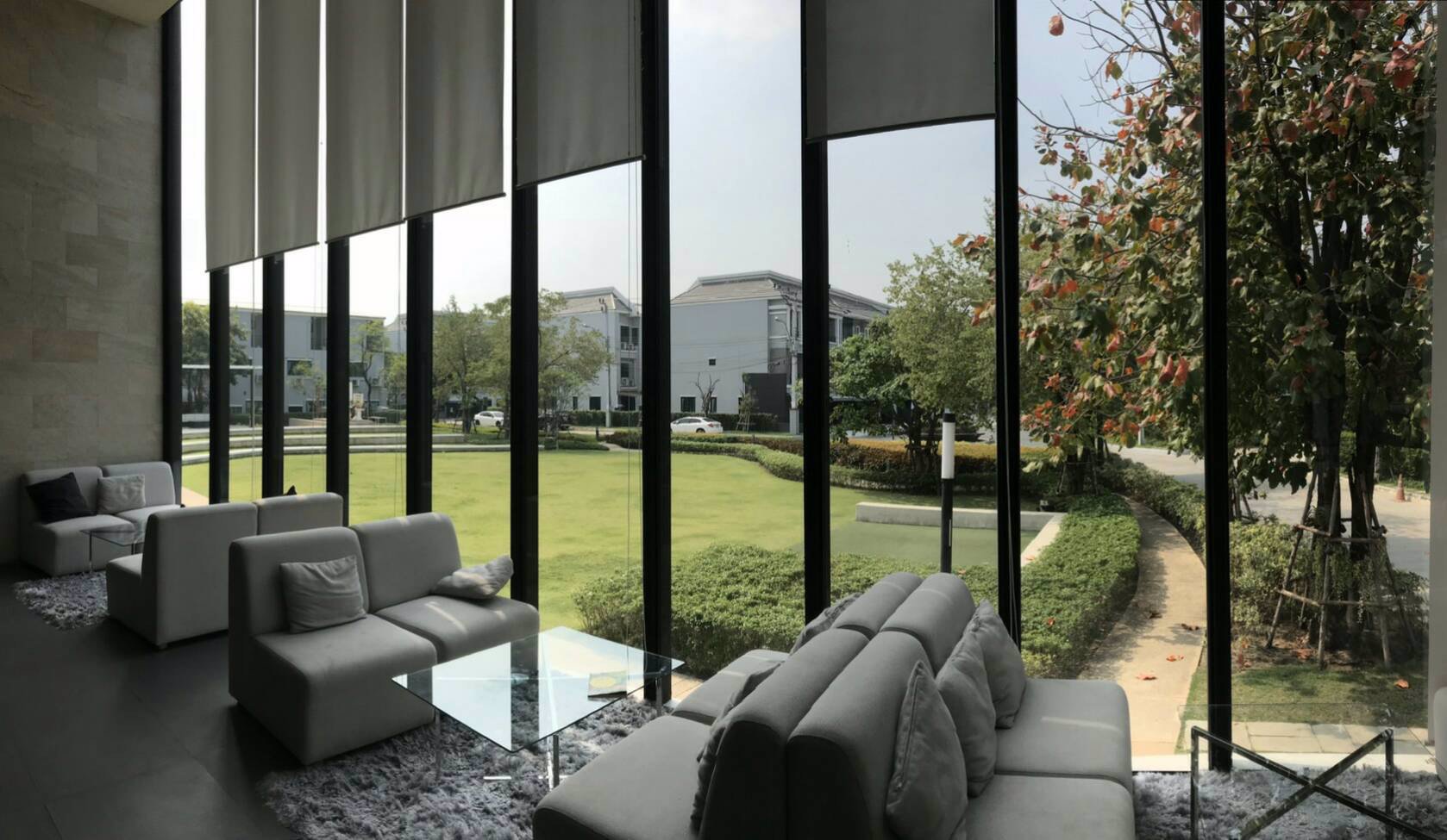 ให้เช่า-ทาวน์โฮม-3-ชั้น-บ้านกลางเมือง-สุขสวัสดิ์