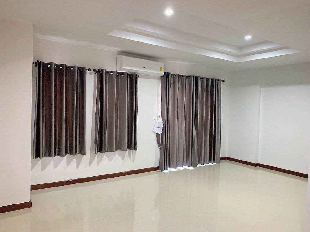 ให้เช่าทาวน์โฮม-โครงการเดอะทาวน์-พระราม-5-นครอินทร์