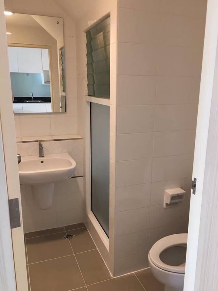 ให้เช่าทาวน์โฮม-หมู่บ้านอินดี้-เอแบค-บางนา