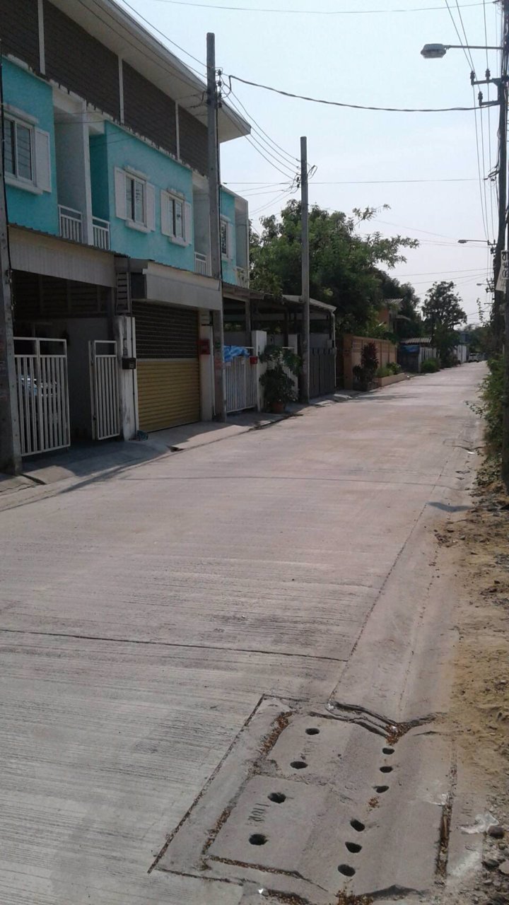ให้เช่าทาวน์เฮ้าส์-2-ชั้น-หลังริม-ถนนรามอินทรา-39-แยก-13