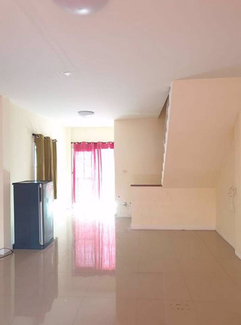 ให้เช่าทาวน์เฮ้าส์-2-ชั้น-หลังริม-ถนนรามอินทรา-39-แยก-13