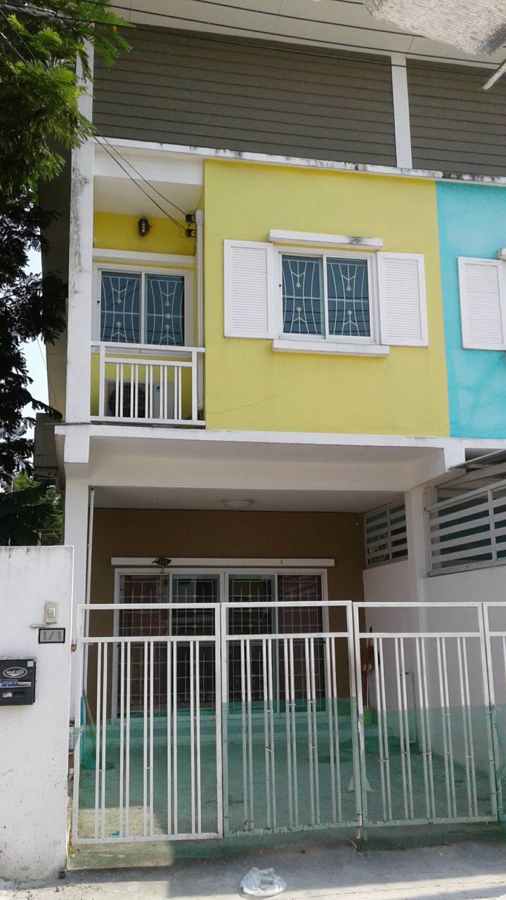 ให้เช่าทาวน์เฮ้าส์-2-ชั้น-หลังริม-ถนนรามอินทรา-39-แยก-13