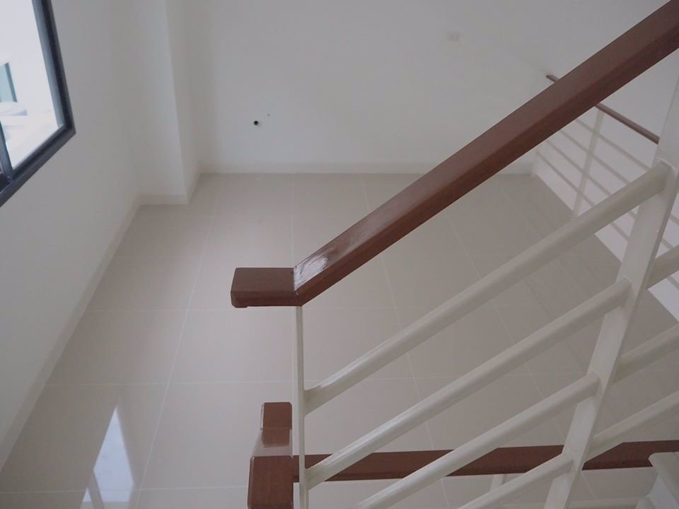 ให้เช่าทาวน์โฮม-3-ชั้น-โครงการทรีโอ-ถนนร่มเกล้า