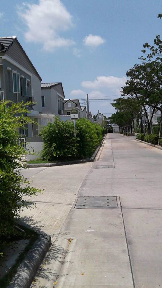 ให้เช่าบ้านแฝด-หมู่บ้านอารียา-เดอะวิลเลจ-3-บางนา