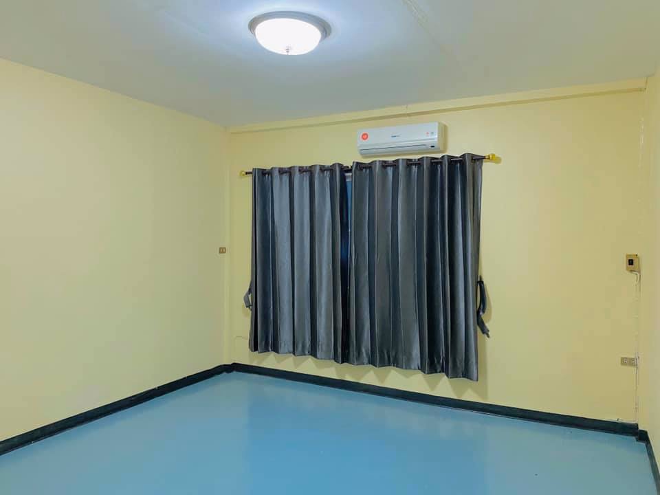 ให้เช่าทาวน์เฮ้าส์-2-ชั้น-หมู่บ้านอ่อนนุชทาวน์เฮ้าส์-ซอยอ่อนนุช-50