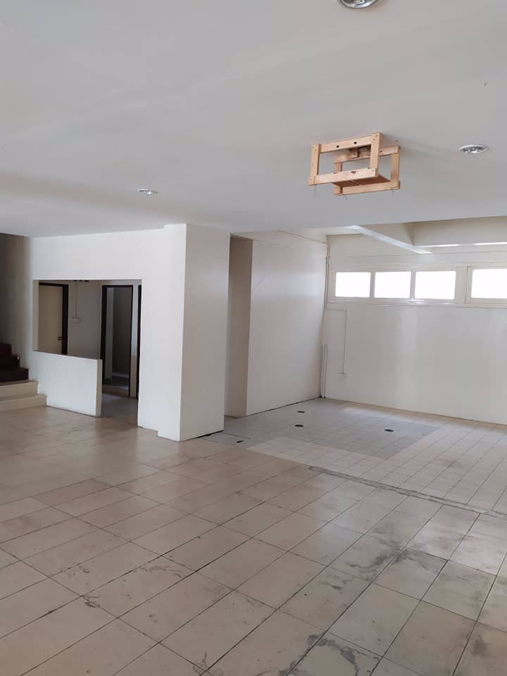 ให้เช่าทาวน์เฮ้าส์เปิดโล่ง-2-หลังตีทะลุกัน-รามคำแหง-30-1