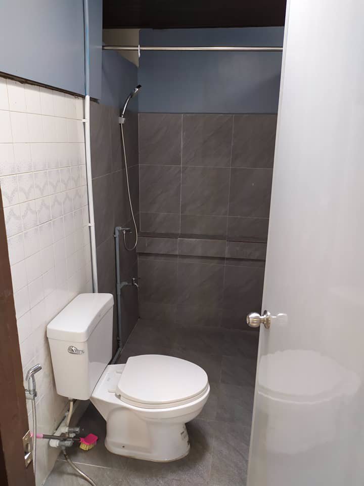 ให้เช่าทาวน์เฮ้าส์เปิดโล่ง-2-หลังตีทะลุกัน-รามคำแหง-30-1