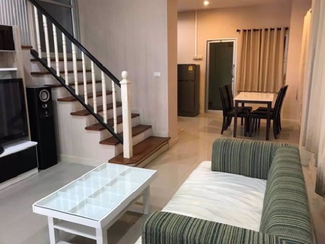 ให้เช่าทาวน์โฮม-3-ชั้น-เออร์เบิน-สาธร-ถนนราชพฤกษ์