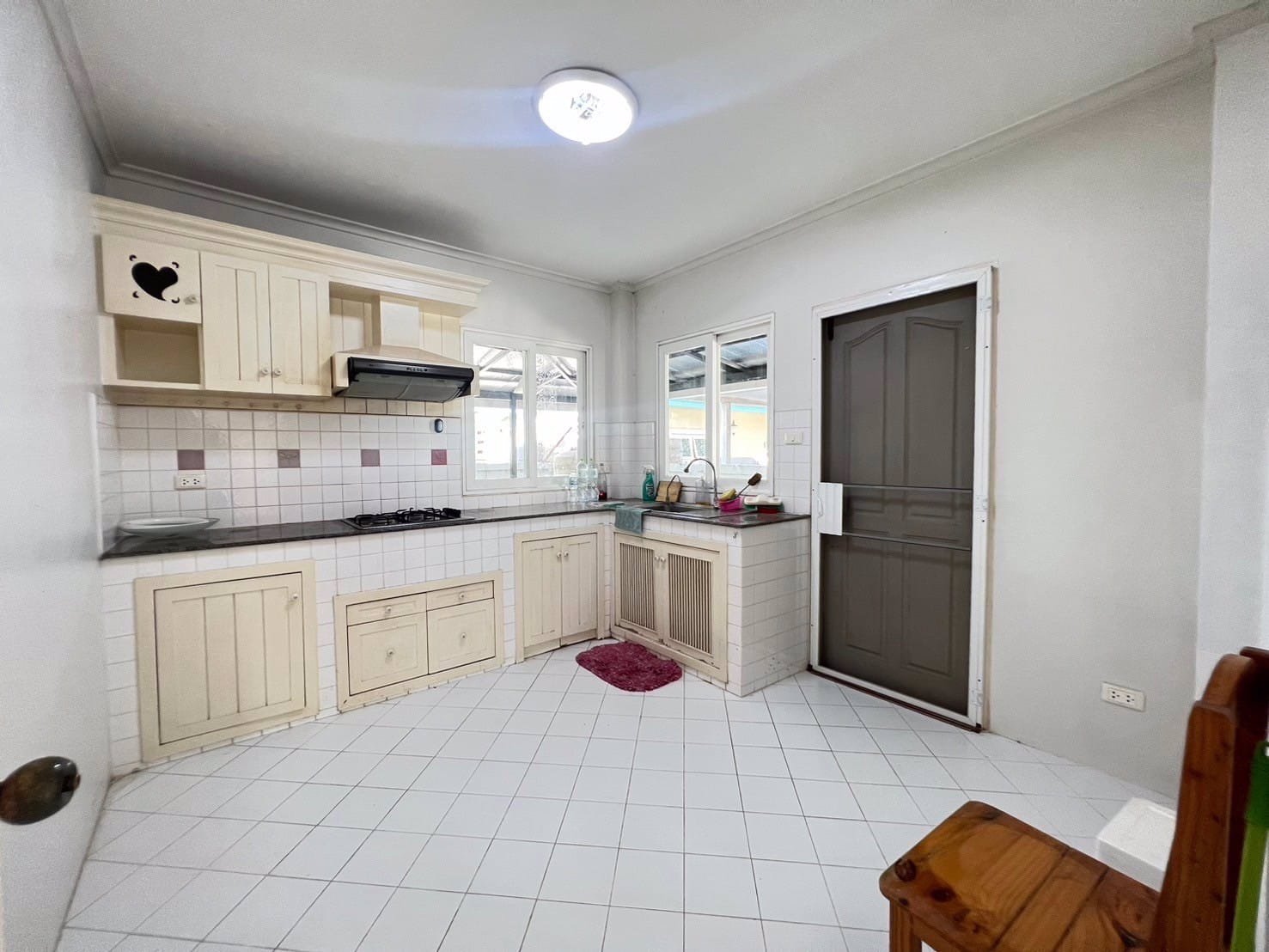 ขายทุบราคา-จองวันนี้-339-ล้านบาท-อยู่ได้-ปล่อยเช่าก็สุดคุ้มค่ะ