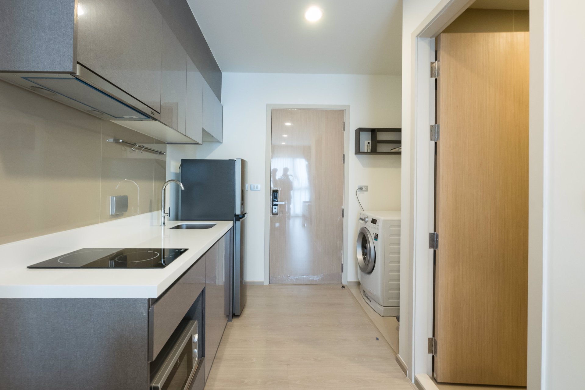 ขายขาดทุน-คอนโด-rhythm-asoke-2-พระราม-9-แบบ-1-ห้องนอน-ใกล้รถไฟฟ้าใต้ดิน-mrt-พระราม-9