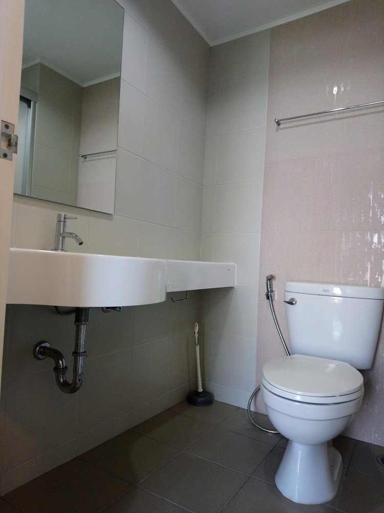 คอนโดลุมพินีวิลล์-ลาซาลแบริ่งให้เช่า-เจ้าของปล่อยเช่าเอง